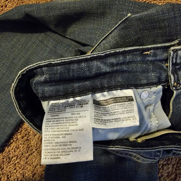Mid Rise Skinny Levi's Stretchy Blue Jeans - Picture 8 of 8